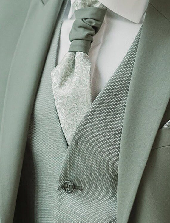 Trouwpak 16955 van Roberto Vicentti kopen bij Honeymoonshop 2