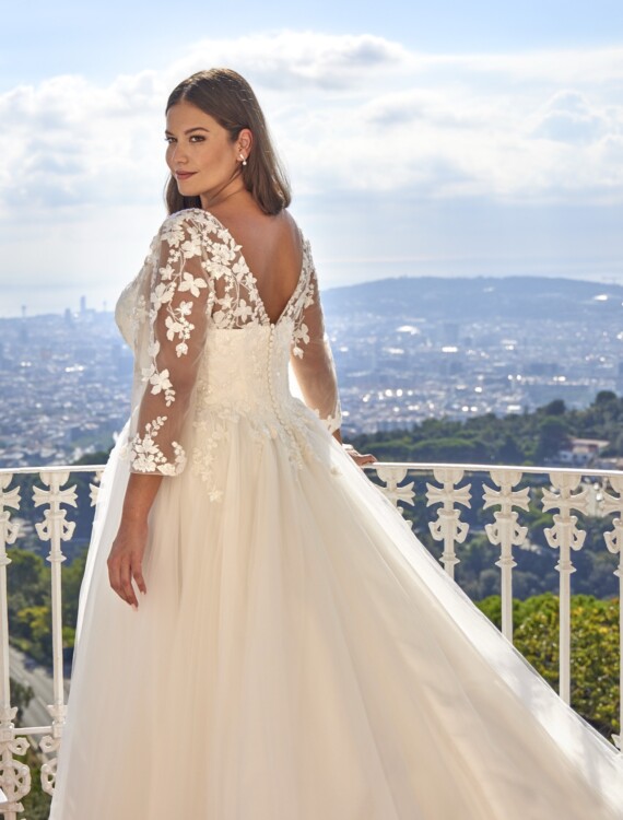 Trouwjurk 36003 van Amelie kopen bij Honeymoonshop 3