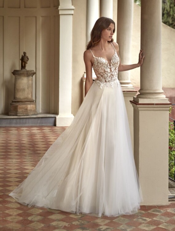 Honeymoonshop, winkel met trouwjurken en trouwpakken, perfecte keuze voor je bruiloft.