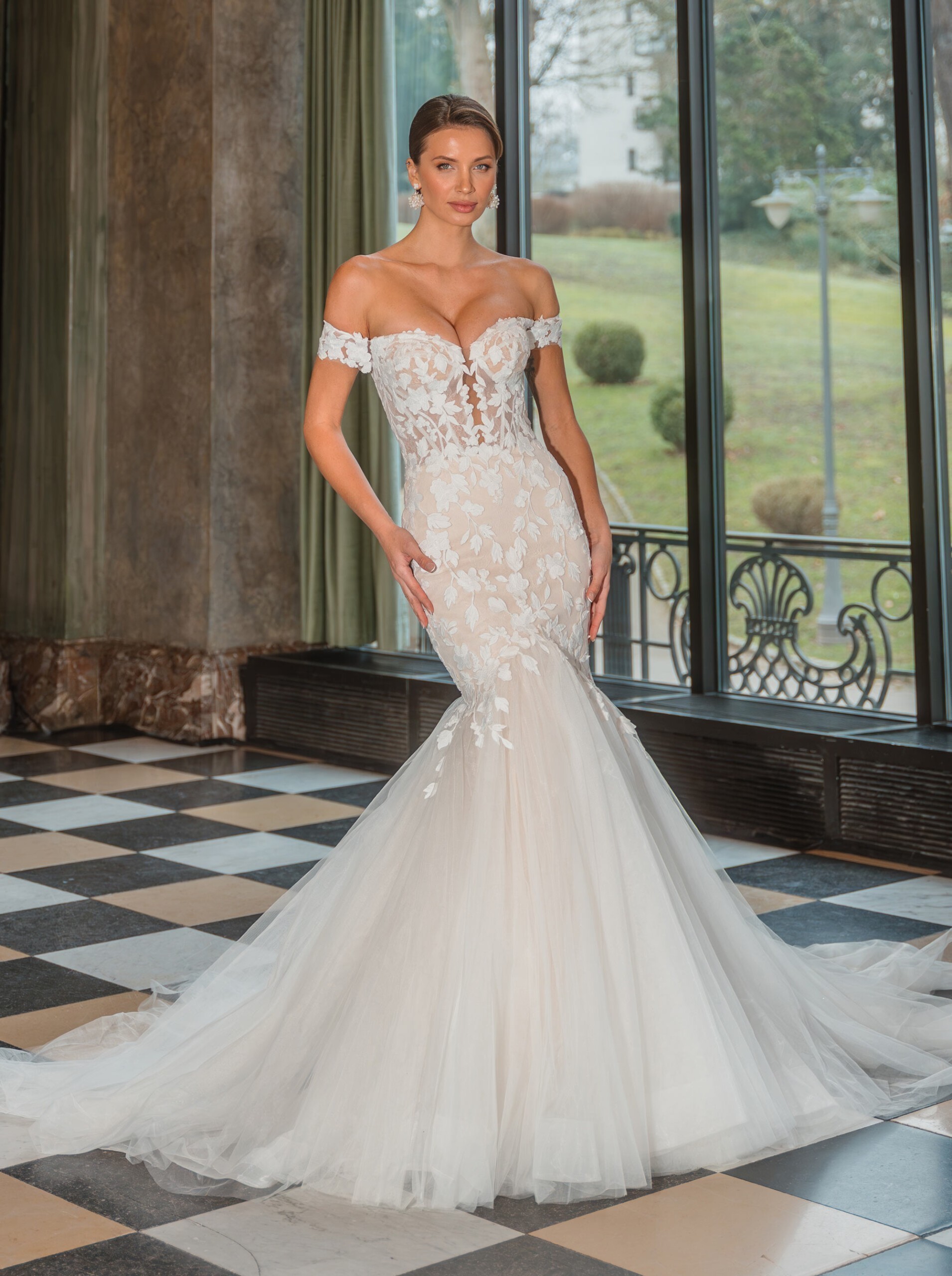 chinese dress ladies Mermaid Sweetheart Lace Wedding Dress Bridal Gown, MW744