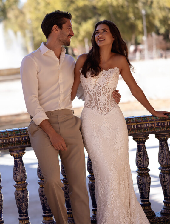 Trouwjurk Danja van Milan kopen bij Honeymoonshop 4