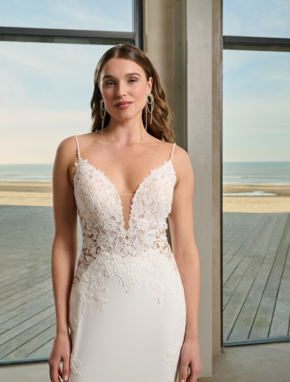 Trouwjurk Fawn van Azuree kopen bij Honeymoonshop 2