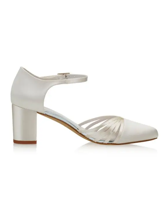 Bruidsschoen Gitta van Elsa Coloured Shoes kopen bij Honeymoonshop 2