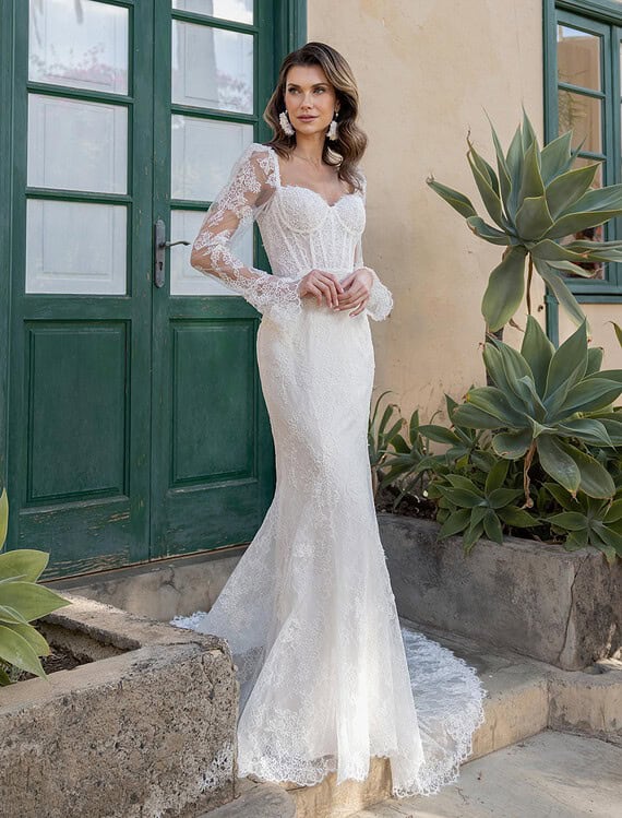 Huwelijksjurk Diana Legrand 8311, trouwjurk, trouwpakken, Honeymoonshop, winkel.