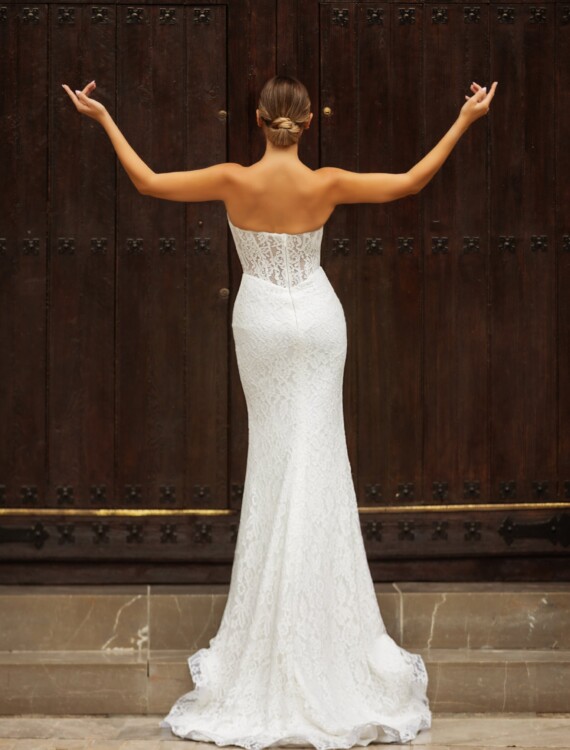 Trouwjurk 5WVB54 van Lore kopen bij Honeymoonshop 5